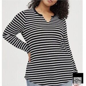 NWT Torrid waffle top stripe black & white size 3X